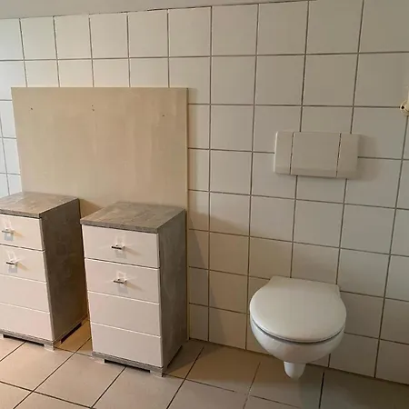 Studio-ferienhaus Mit Gartenumzaeunung Fuer Hunde Apartmán *